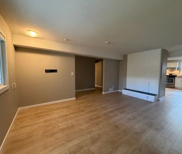 Pandosy: 3 bed, 1 bath – central ground level - Photo 1