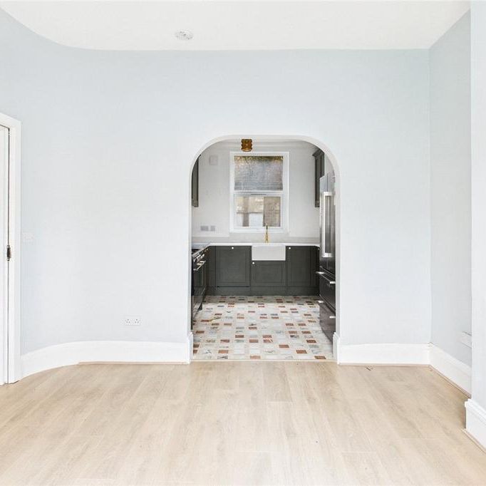 3 bedroom terraced house to rent - Photo 1