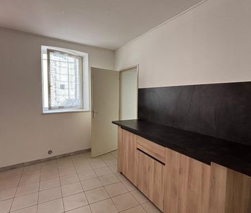 Location Appartement 2 pièces 39m² CHOMERAC 07210 - Photo 3