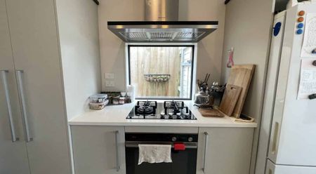 Karaka Three Bedrooms Townhouse - Photo 4