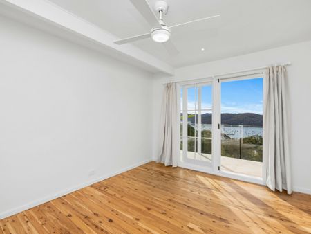 Stunning Views, Stunning Home - Photo 5