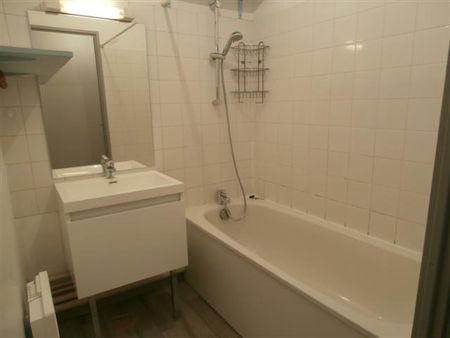 Location Appartement 2 pièces 49m² NANTES 44000 - Photo 3