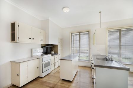 25 Bridport Street, Daylesford. - Photo 2