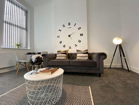 Holmes Street, L8 - Photo 5