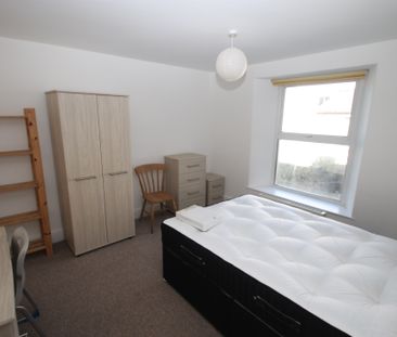 5 Bedroom | 65 Houndiscombe Road, PL4 6HB - Photo 2