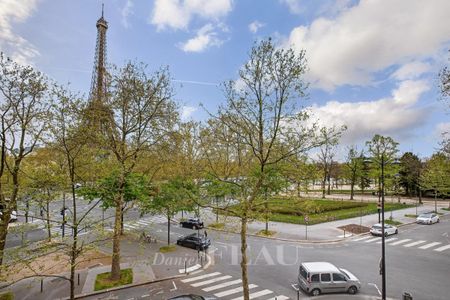 Paris VII - Champ-de-Mars - Photo 5