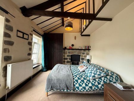 2 bedroom terraced house to rent - Photo 4