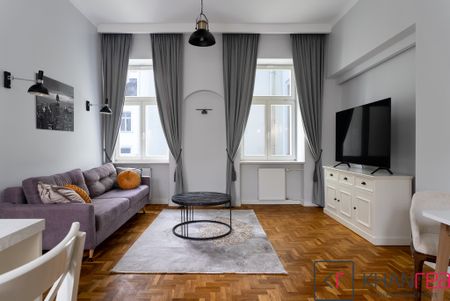 Warszawa, Śródmieście, Aleje Ujazdowskie - Фото 5