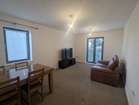 2 bedroom flat to rent - Photo 5