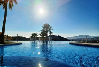 Apartment with 2 bedrooms with swimming pool LONG TERM