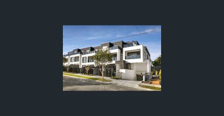 Modern 2 bedroom, 2 bathroom apartment - Photo 4