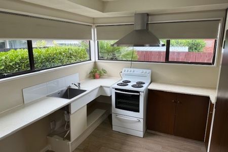 Papanui - Halliwell Avenue - Photo 2