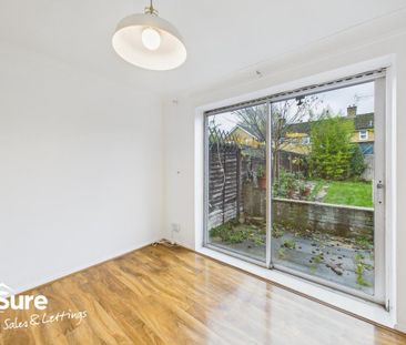 4 bedroom terraced house to rent - Photo 4