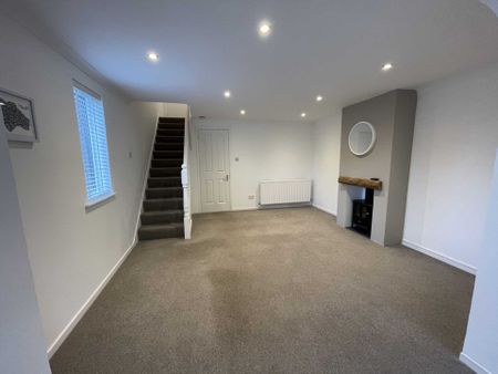 2 Gossoms Ryde Berkhamsted Hertfordshire - Photo 5