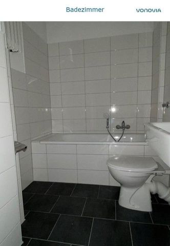 Frisch, modern, zentral - renovierte 2,5 Zimmer Wohnung in ruhiger Lage! - Photo 5