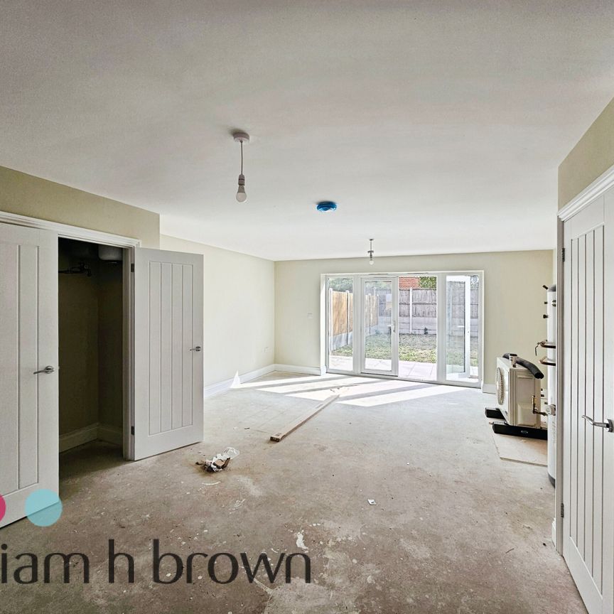 Southminster Road, Tillingham - Photo 1