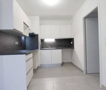 Appartement 2 pièces - - Photo 2