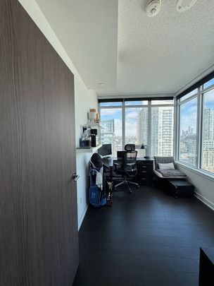 For Lease - 17 Bathurst Street Unit# 3510, Toronto, Ontario - Photo 1
