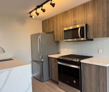 For Lease - 1459 O'connor Drive Unit# 1, Toronto, Ontario - Photo 5