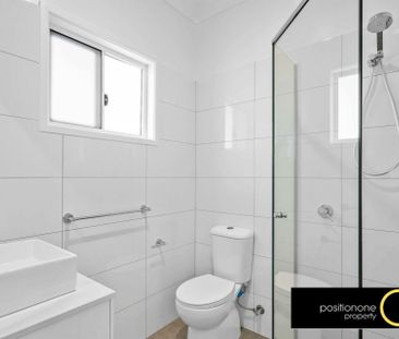 Very Large Partially Furnished Air Conditioned Studio - Photo 6