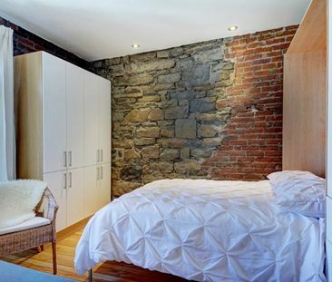 Loft entièrement meublé à louer Vieux-Québec décembre 2025 - Photo 4