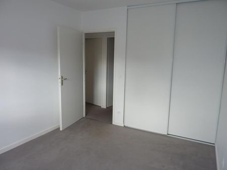 Location Maison 4 pièces 83m² - Photo 2