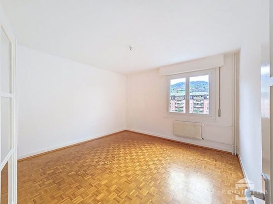 Bel appartement de 3 pièces au 3ème étage d’environ 68m2 - Photo 1