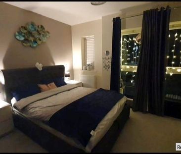 3 bed Semi-detached in Elderberry Close, Kings Park Harold Wood, Ro... - Photo 4