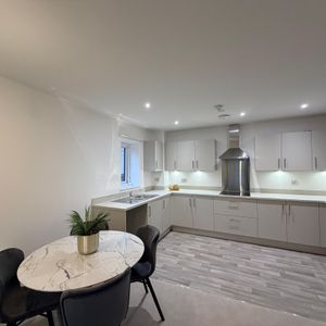 2 bed flat to rent in Modello, Gateshead, NE8 - Photo 2