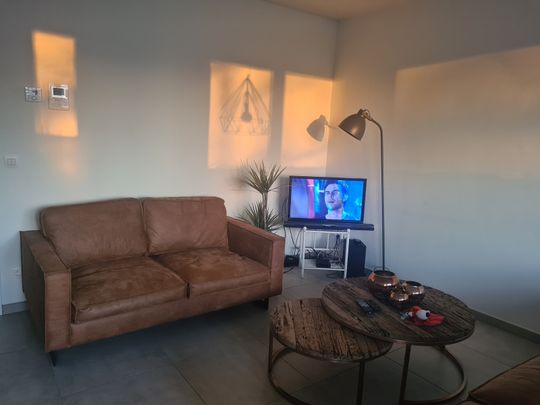 Perfect instapklaar appartement met 2 slaapkamers te Belsele. - Foto 1