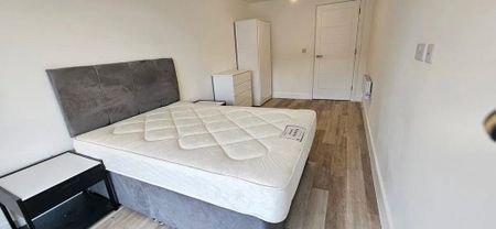 1 bedroom apartment to rent - Photo 4