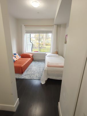 Notting Hill Townhouse One Bed Plus Den - Photo 1