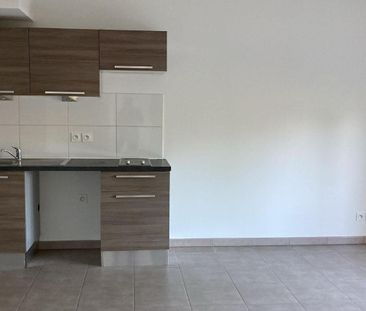 Location Appartement 2 pièces 41m² MONTPELLIER 34070 - Photo 3
