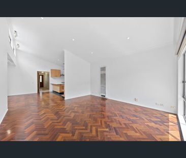 3A Morley Crescent, Box Hill North, Vic 3129 - Photo 2