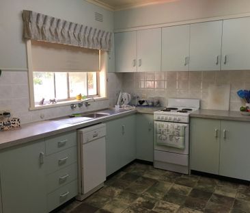 CLOSE TO WALKING TRACK - Photo 5