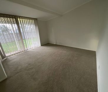 6 Pollock Avenue Traralgon - Photo 2