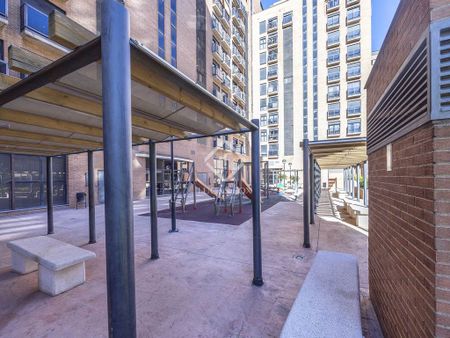 Luxury penthouse for rent in Valencia - Photo 2