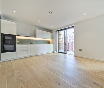 Available from 19/12/2025 - Studio, Furnished - Photo 2