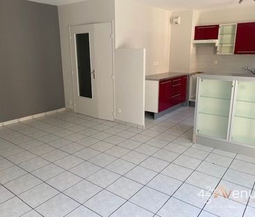 T3 en Duplex A LOUER - Photo 3