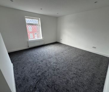 2 Bedroom Terraced House - Photo 5