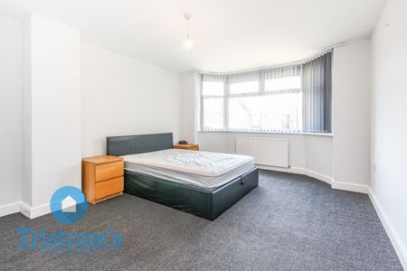 Ashchurch Drive, Wollaton - Photo 4