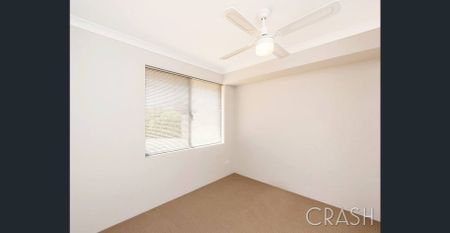 4x2 House in Secret Harbour with Patio - Photo 5