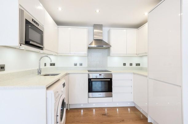 2 bedroom flat to rent - Photo 1