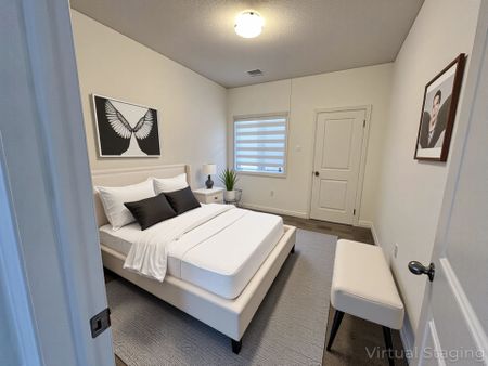 For Lease - 873 Rexton Drive, Oshawa, Ontario - Photo 4