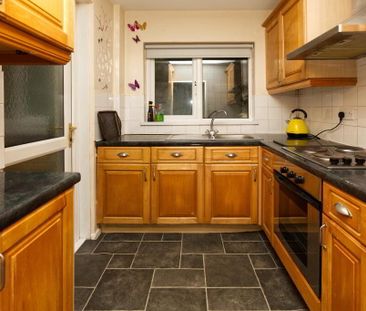 67 Balfour Street, Newtownards, BT23 4EE - Photo 4