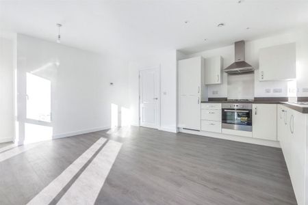 2 bedroom apartment to rent - Photo 3