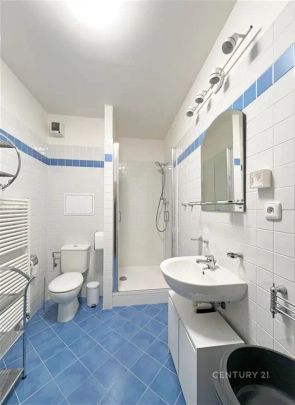 pronájem moderního zařízeného bytu 1+kk, 39 m - Photo 1