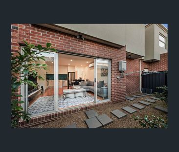 Welcome Home! - Photo 3