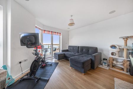 2 bedroom flat to rent - Photo 3