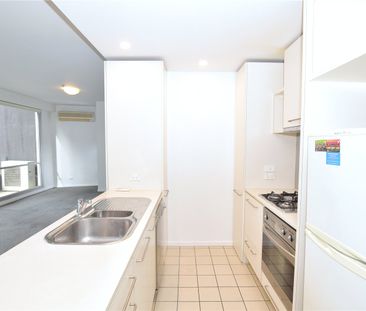 905/1 Bouverie Street - Photo 6